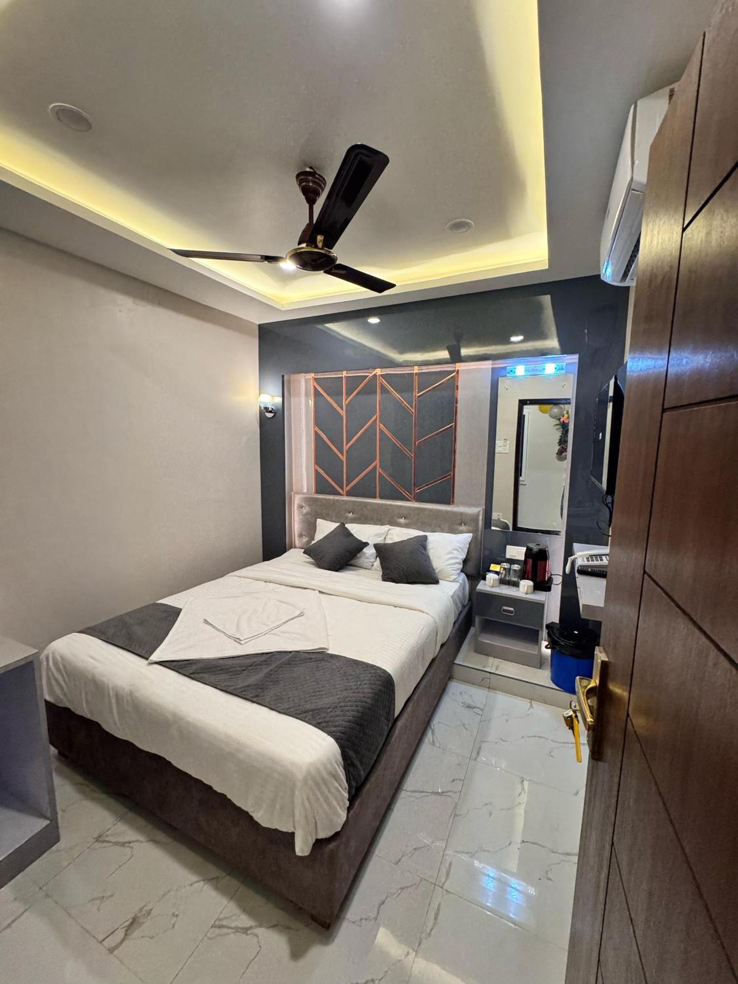 Hotel Royal Mithila Private Limited Джанакпур Экстерьер фото